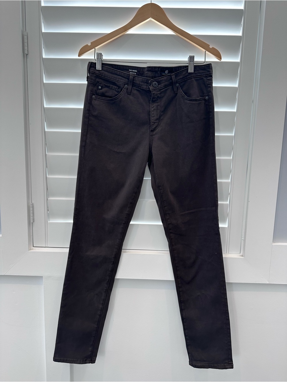 AG The Prima Cigarette Leg Jean in Sueded Brown size 30R